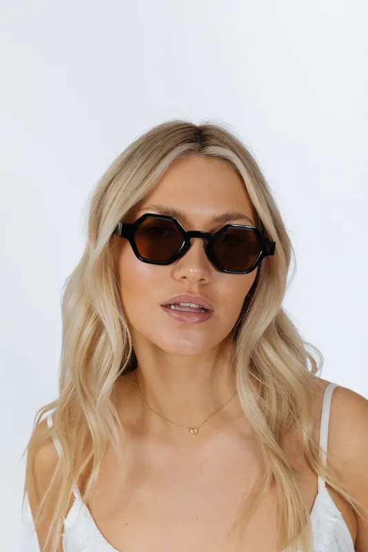 Round Hexagon Sunglasses - SVNX