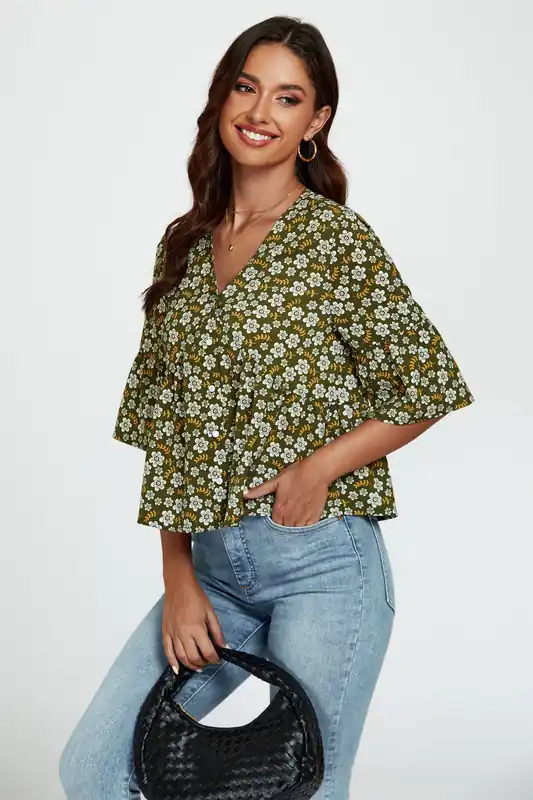 Floral Print Short Sleeves Crop Top In Olive - FS Collection