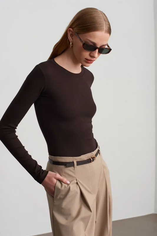 Slim Fit Crew Neck Jersey Bodysuit - Dilvin