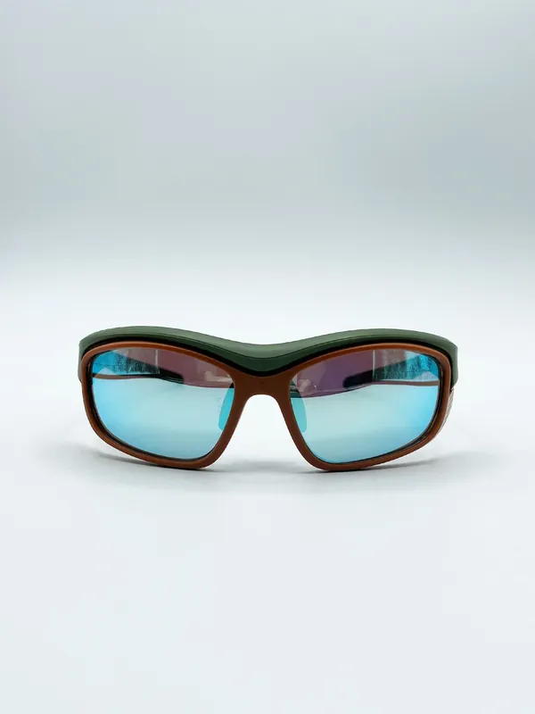 Outdoor Sunglasses in Multi with Hard Case - SVNX