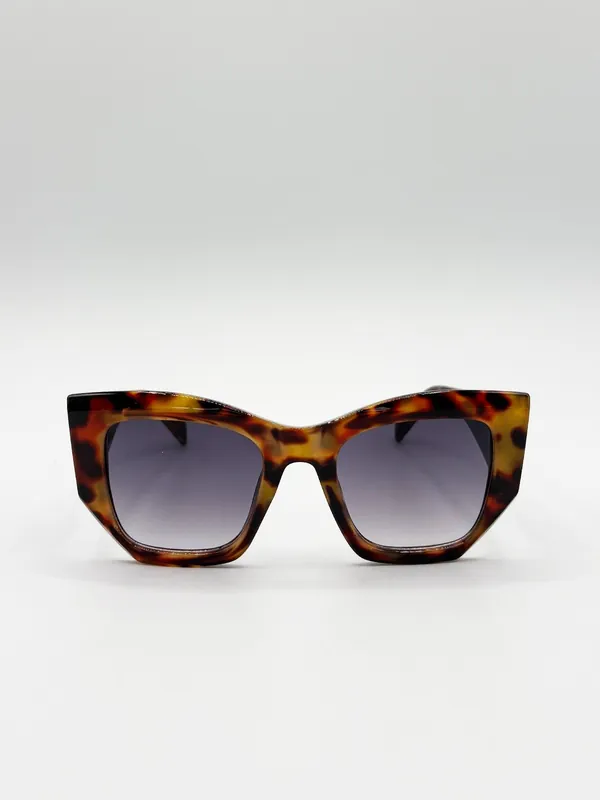 Square Cat-Eye Sunglasses in Tortoiseshell