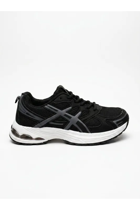 Constance Mixed Media Panelled Trainers - IKRUSH