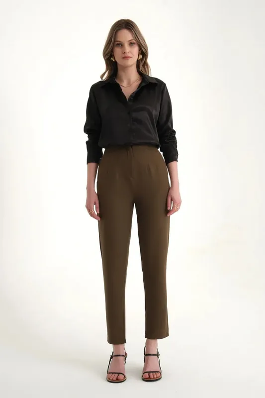 High Waist Carrot fit Trousers - Hiccup