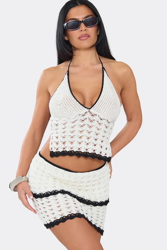 Strappy Halter Neck Contrast Trim Knit Top - EGO