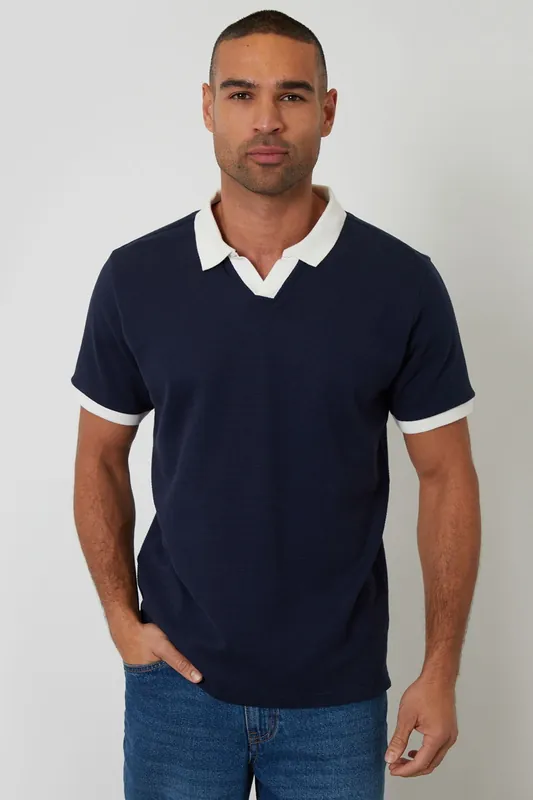 Trophy Neck Waffle Polo Shirt - Threadbare