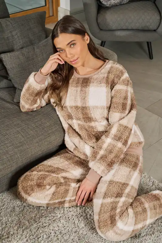 Check Print Sherpa Twosie - Loungeable