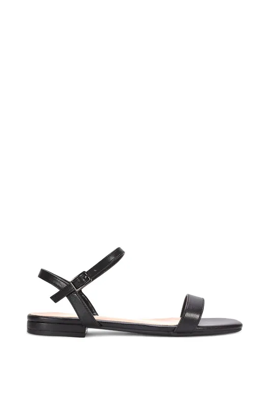 Hallie' Square Toe Strappy Flat Sandals With Ankle Strap - XY London