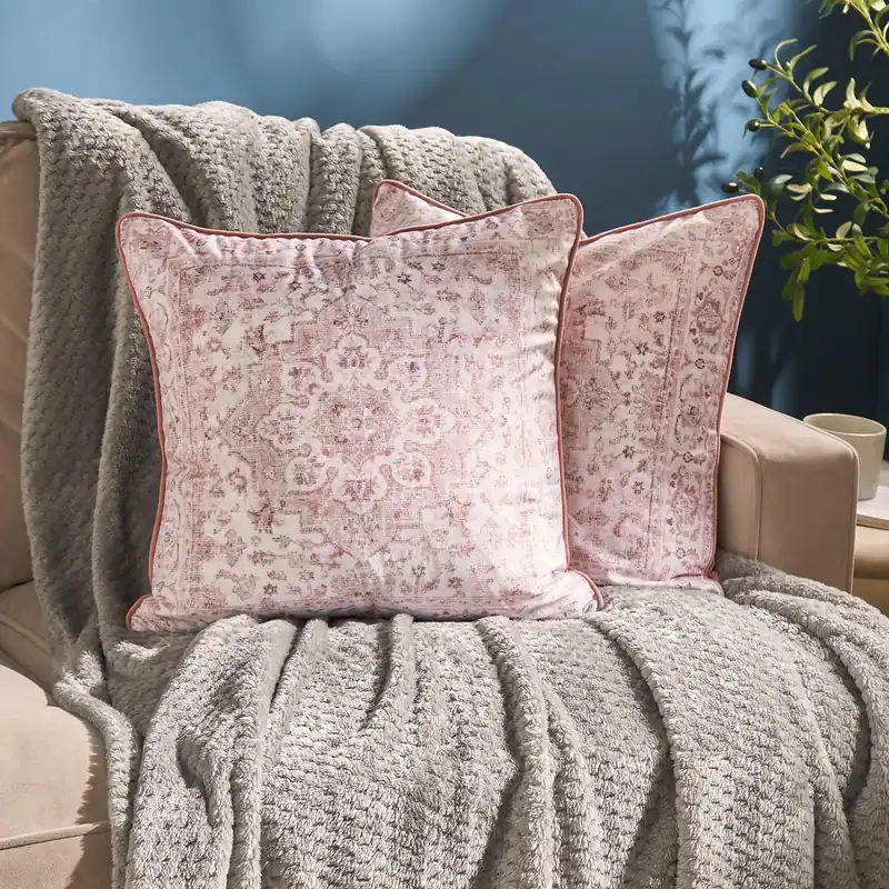 2 x Vintage Print Matte Velvet Cushion Covers Home Décor - OHS