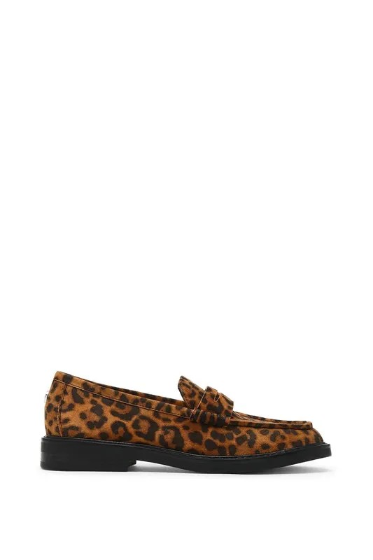 'Adison Loafer Leopard' Suede Flats - STEVE MADDEN