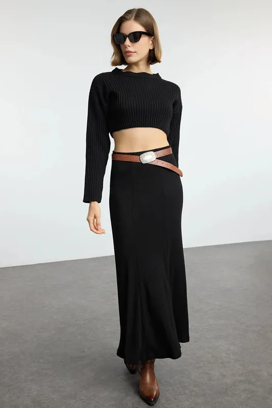 Maxi Fishtail Skirt with Flexible Fit and Seam Stitch Detail - WOVCOR