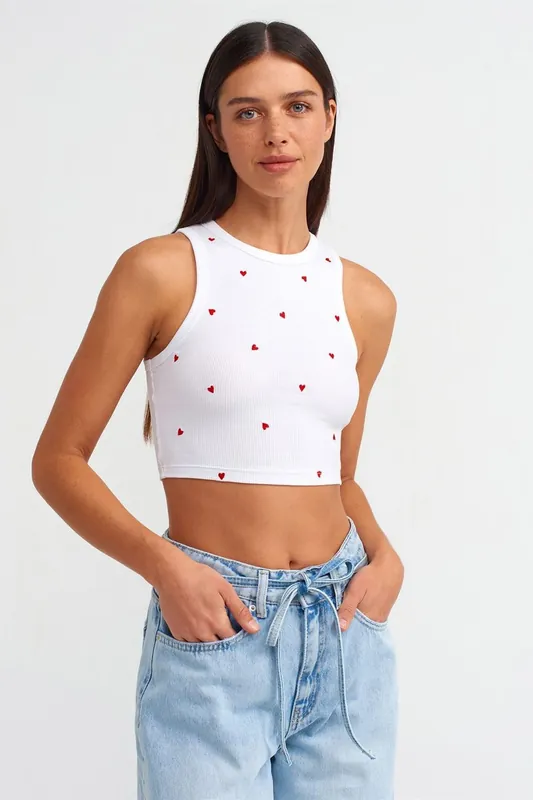 Women's Ribbed Heart Embroidered Crop Top - Dilvin