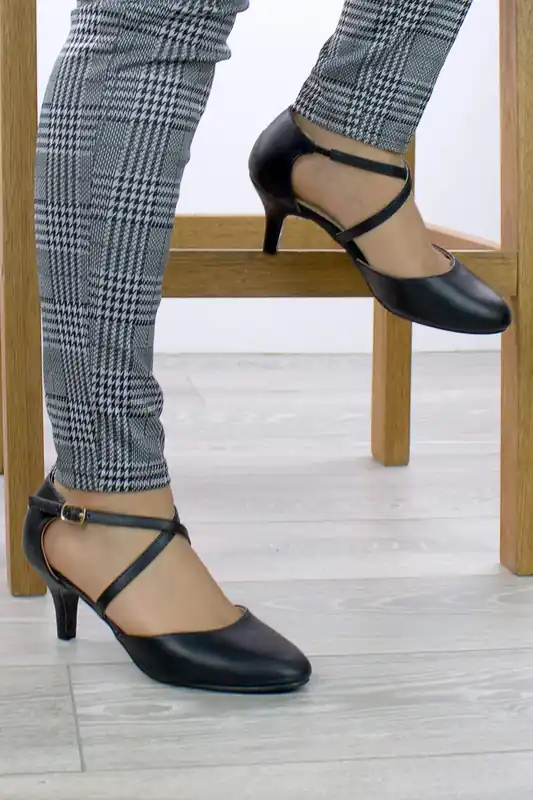 High Heel Buckle Crossed Strappy Court Shoes - AJVANI