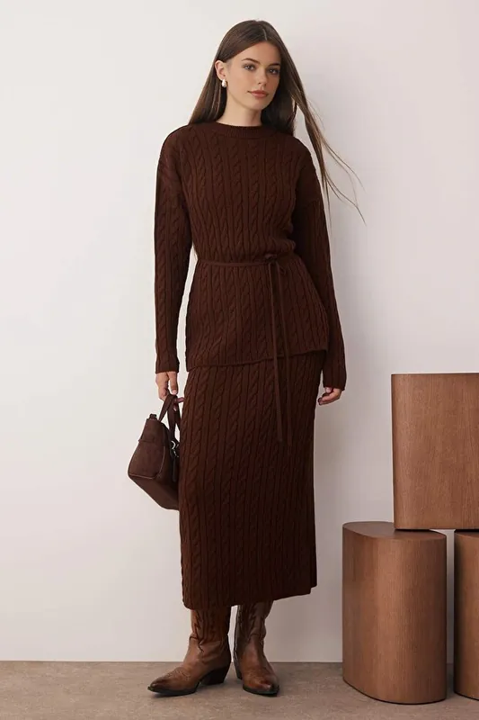 2-Piece Cable Knit Jumper and Midi Skirt Co-Ord Set