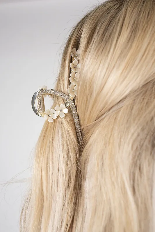 Ilaria Flower Diamanté Hair Clip - IKRUSH
