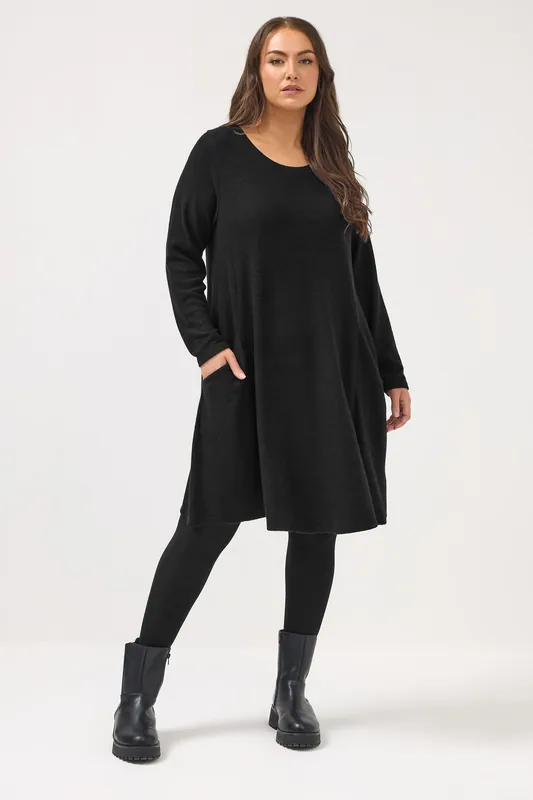 Soft Touch Pocket Dress - Yours