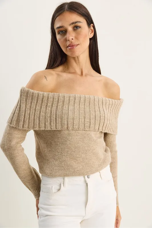 Knit Sweater with Madonna Collar - Bianco Lucci