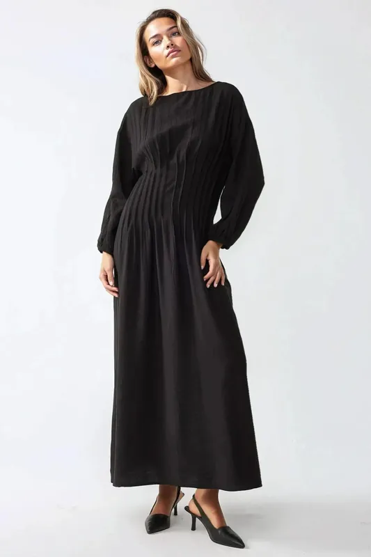 Long Sleeve Crew Neck Maxi Dress - Hiccup