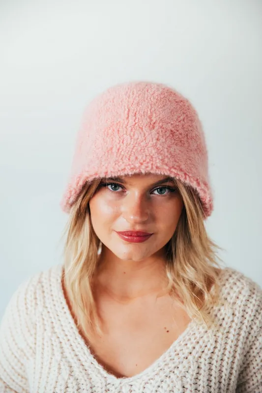 Soft Bucket Hat in Pink - SVNX
