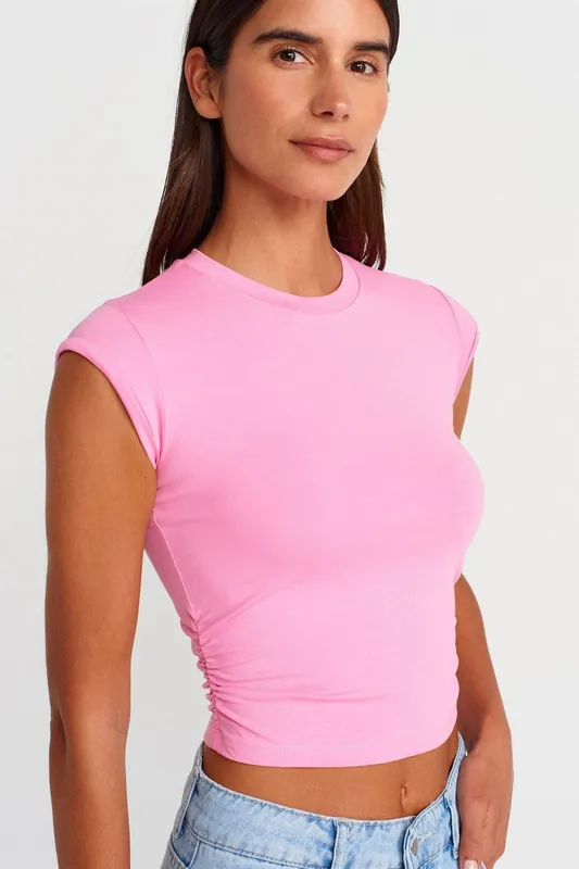 Women's Sleeveless Crop T-shirt