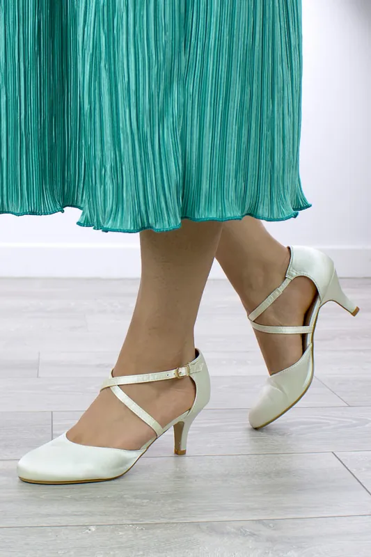 High Heel Buckle Crossed Strappy Court Shoes - AJVANI