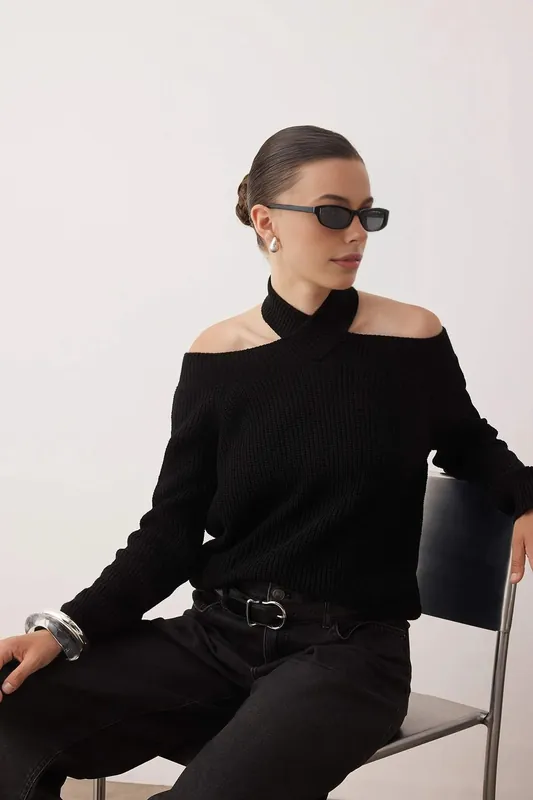 Cropped Knit Sweater with Cross Over Collar Detail - WOVCOR