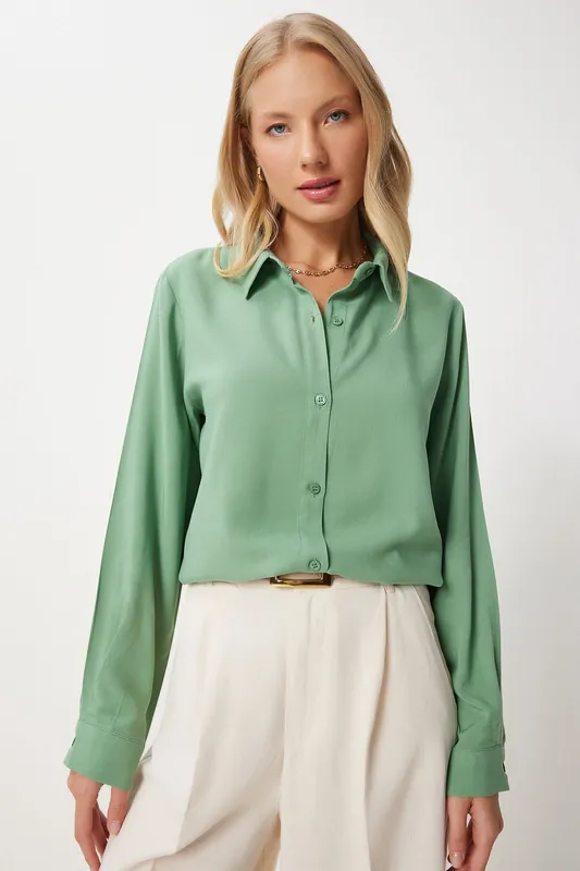 Poplin Button-Up Shirt with Collar