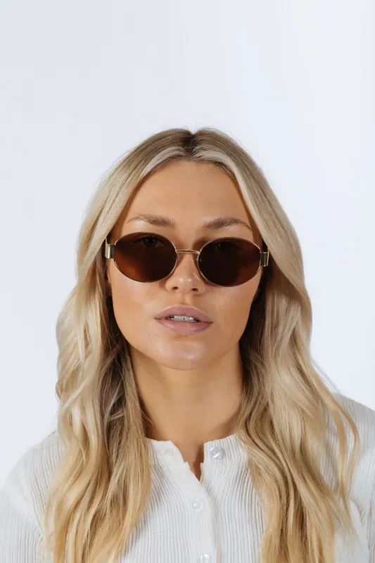 Oval Metal Frame Sunglasses - SVNX