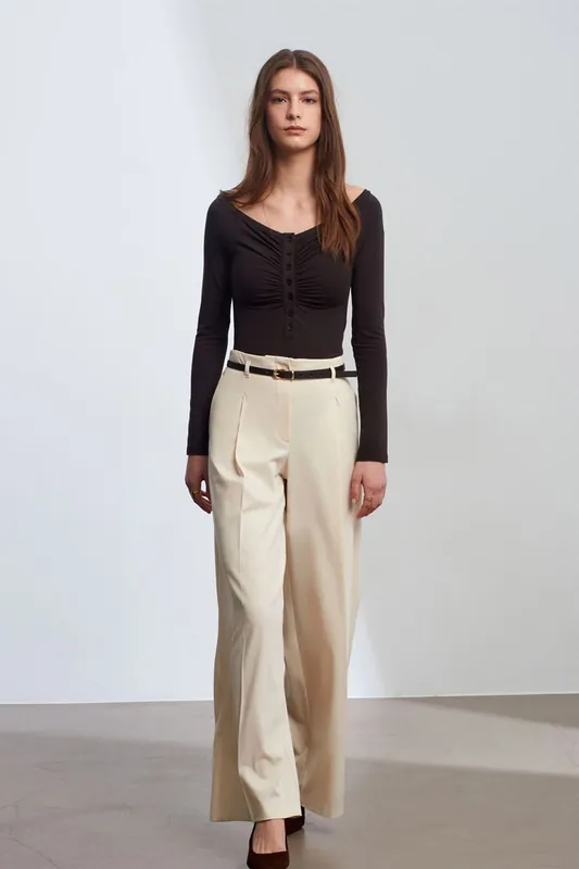 Women's Belted Wide-leg Crepe Trousers
