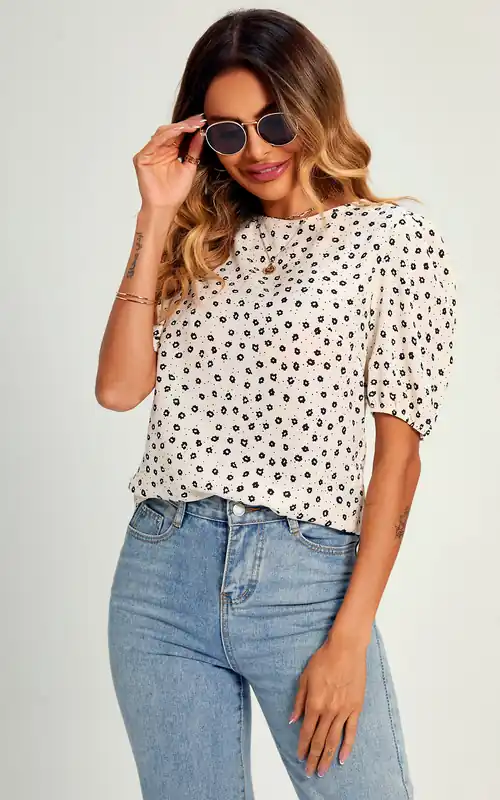 Little Flower Top/Blouse In White - FS Collection