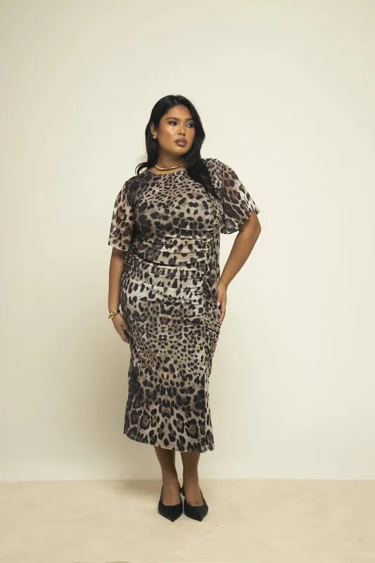 Curve Angel Flutter Sleeve Ruched Leopard Mesh Dress - FASHION-SZN