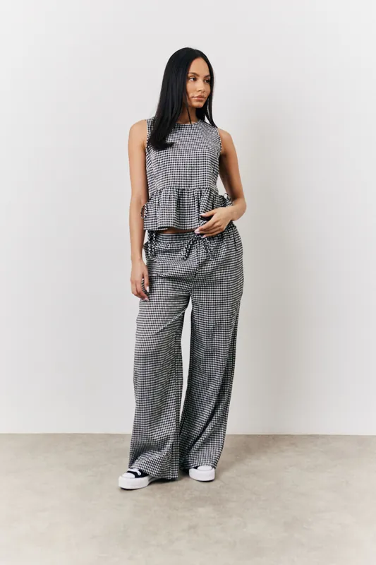 Gingham Trousers - In The Style