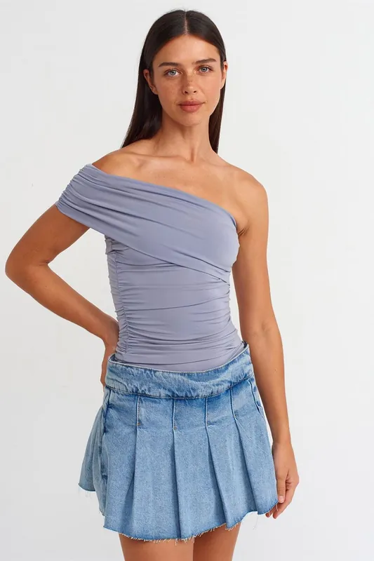 Off-Shoulder Slim Fit Jersey Blouse