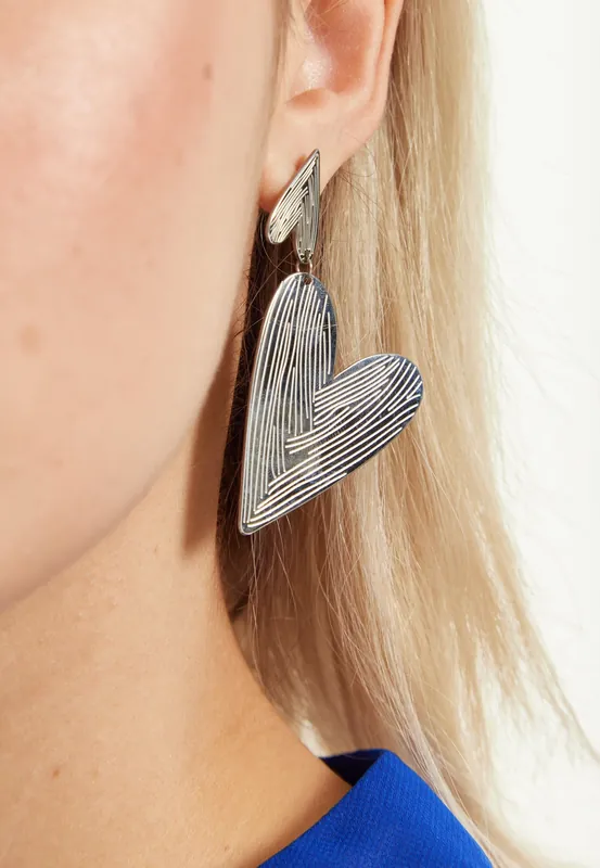 Silver Textured Double Heart Earrings - Liquorish
