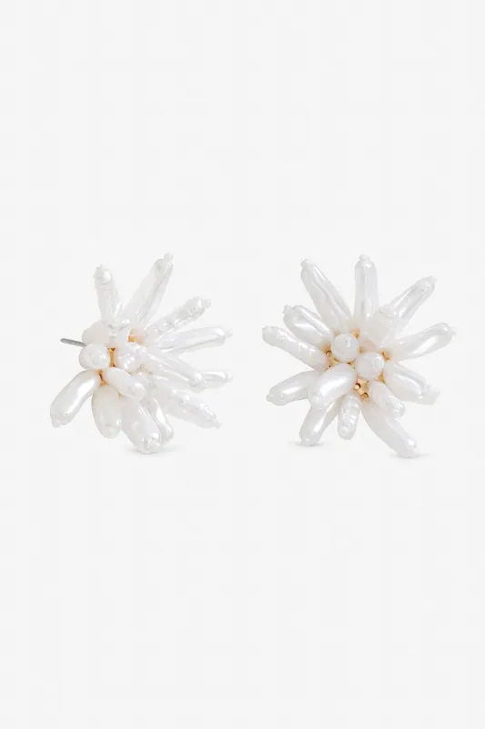 Statement Pearl Floral Earrings - Mood