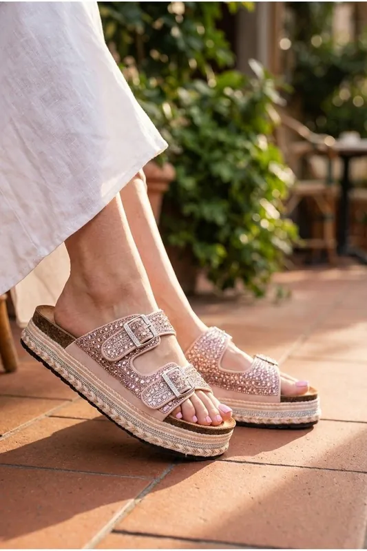 Aria Womens Rhinestone Buckle Platform Sandals - IKRUSH