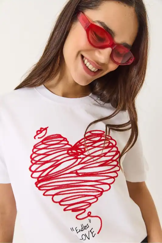 Embroidered Crew Neck T-Shirt