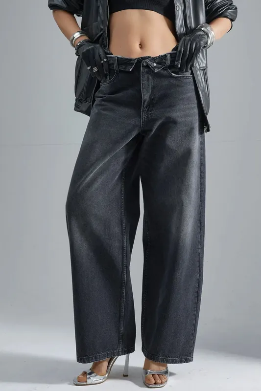 SQUALO Low Waist Wide Leg Denim Jeans - Hiccup