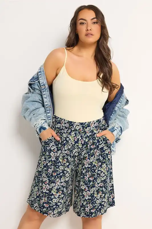Ditsy Floral Shorts - Yours