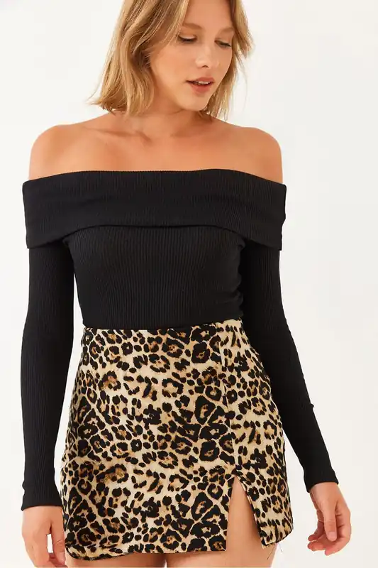 Ribbed Textured Blouse - Bianco Lucci