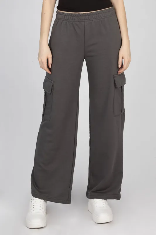 Mid Rise Elastic Waist Cargo Joggers - Hiccup