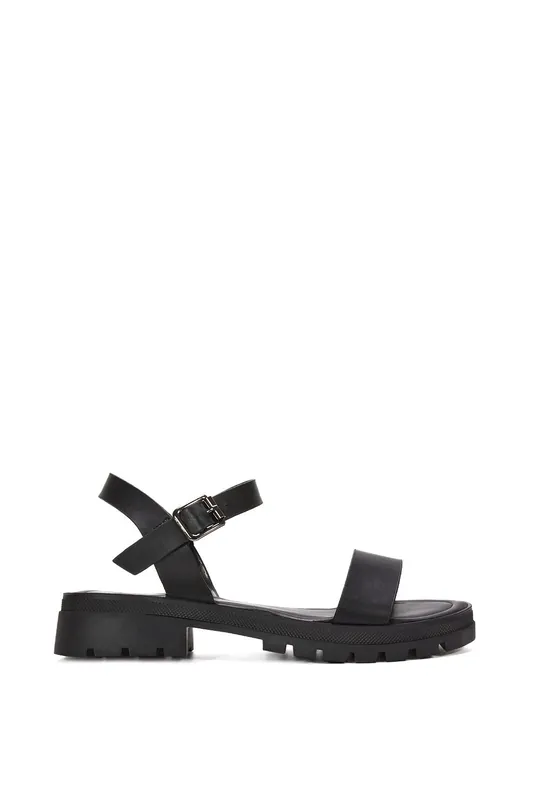 Sorella' Low Heel Chunky Sandals With Ankle Strap - XY London