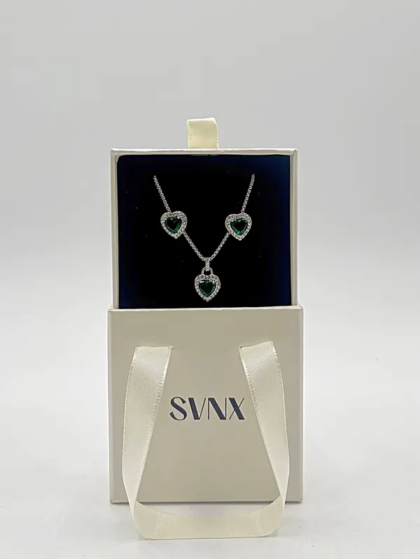 Green Diamante Heart Necklace and Earrings Set in Silver - SVNX