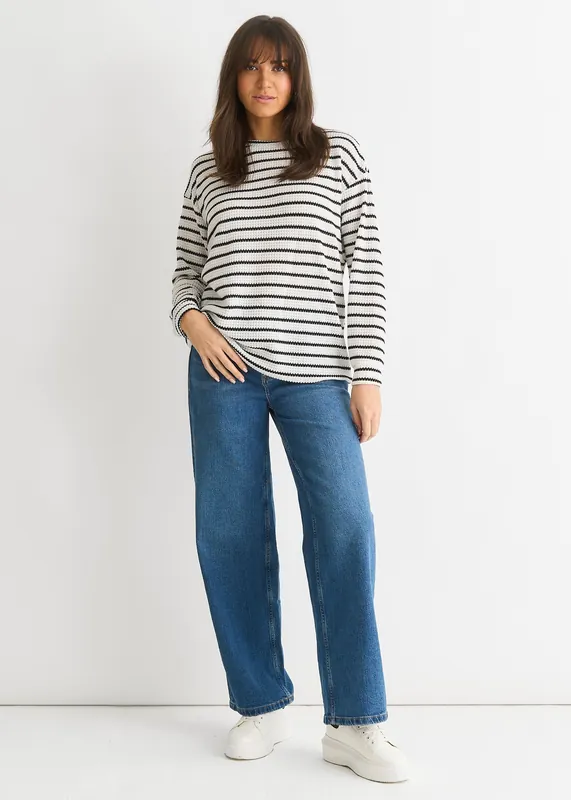 Mono Stripe Oversized Knit Jumper - Gini London