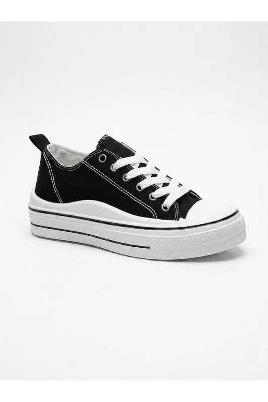 Saoirse Low Top Canvas Trainers - IKRUSH