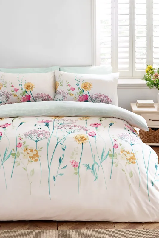 Meadowsweet Floral Duvet Set - Catherine Lansfield