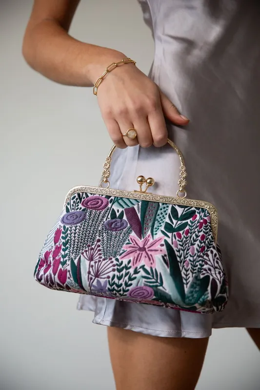 Floral Embroidered Clutch Bag - SVNX