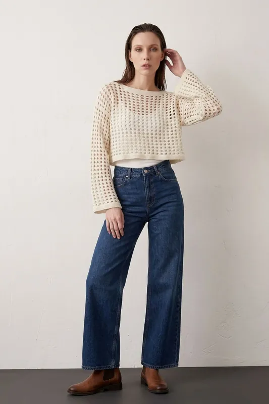 Textured Acrylic Crop Knit Top - MyFashion