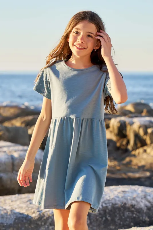 Izzy' Lightweight Cotton Casual Short Sleeve Broderie Dress - Mountain Warehouse