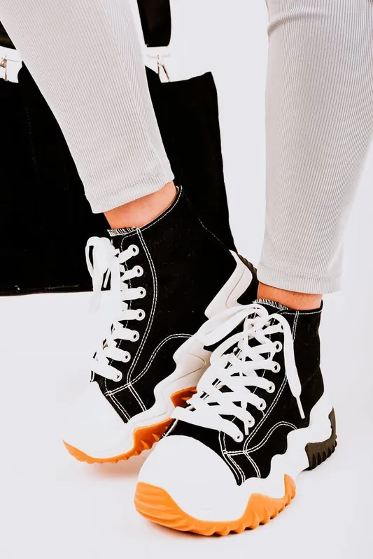 Kayla Chunky Platform Round Toe Lace Up Trainers - IKRUSH