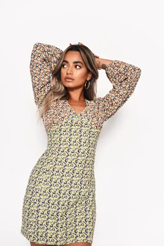 V neck long sleeve mini dress - Shnoo